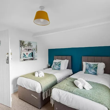 Well Coach House By Cliftonvalley Holiday home Bristol