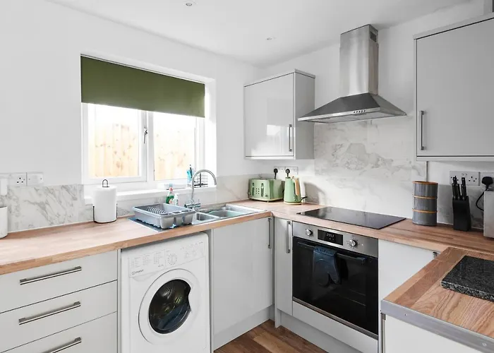 Well Coach House By Cliftonvalley